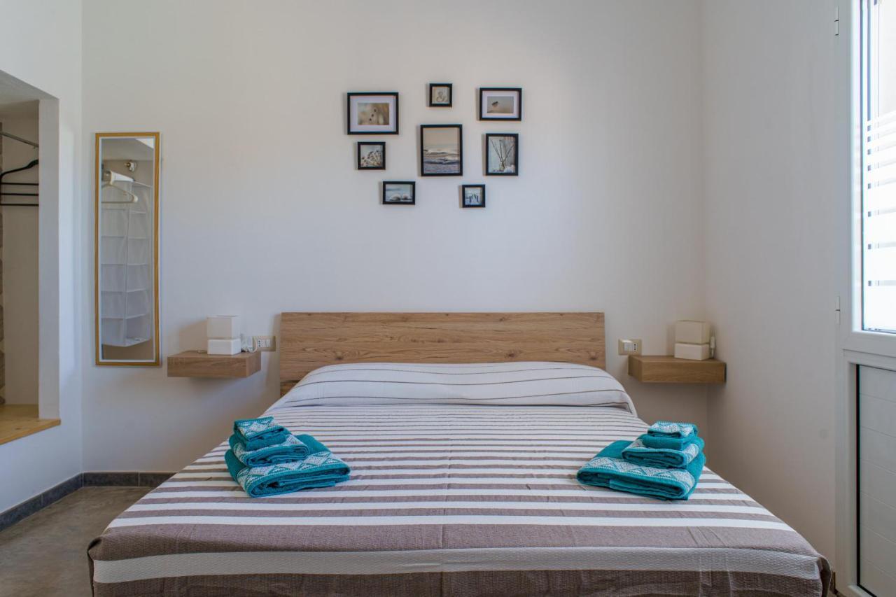 40° Parallelo Guest House ريولا ساردو المظهر الخارجي الصورة